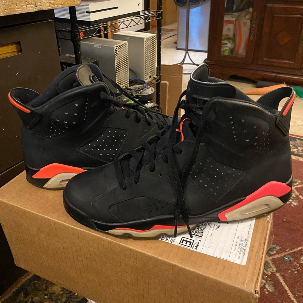Jordan 6 Retro Infrared 2014 - 384664-023 - Size 13 - SOLD